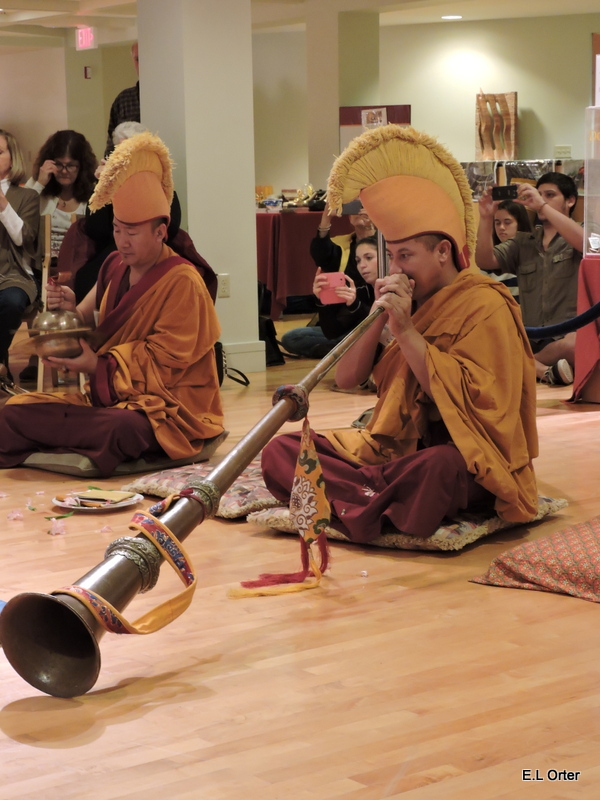 Sacred Art Tour with Buddhist Monks at the Coral Springs